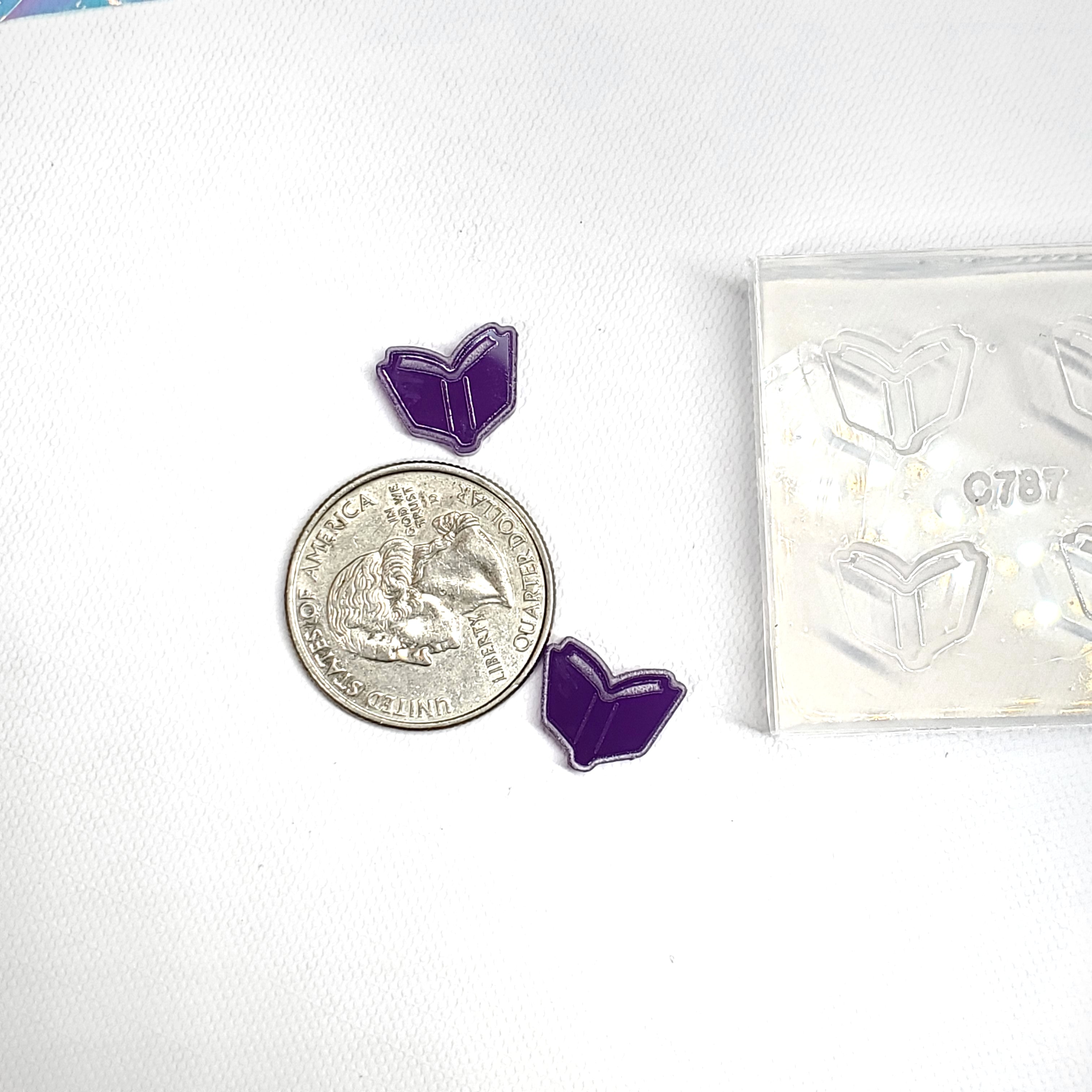 Open Book Stud Earring Mold(A4)