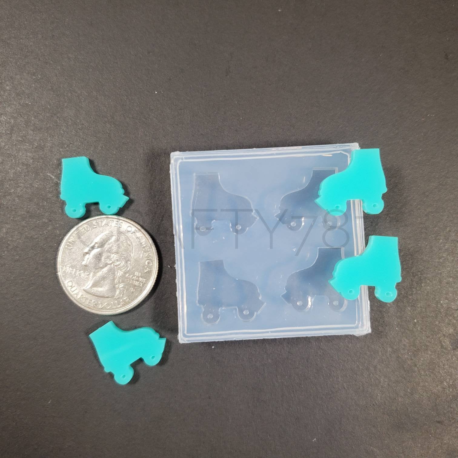 Roller Skates 2 Pairs Silicone Mold(B12)