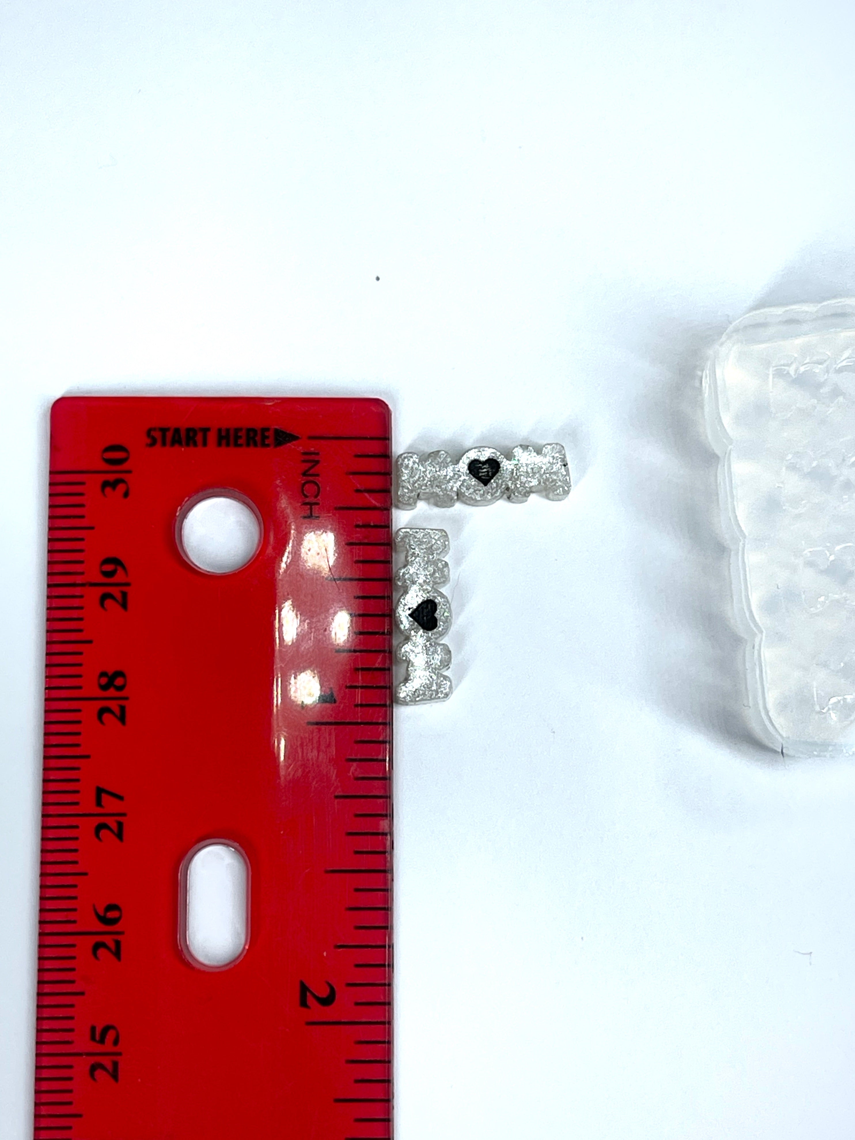 MOM Studs Earring Silicone Mold 4 Pairs(A7)