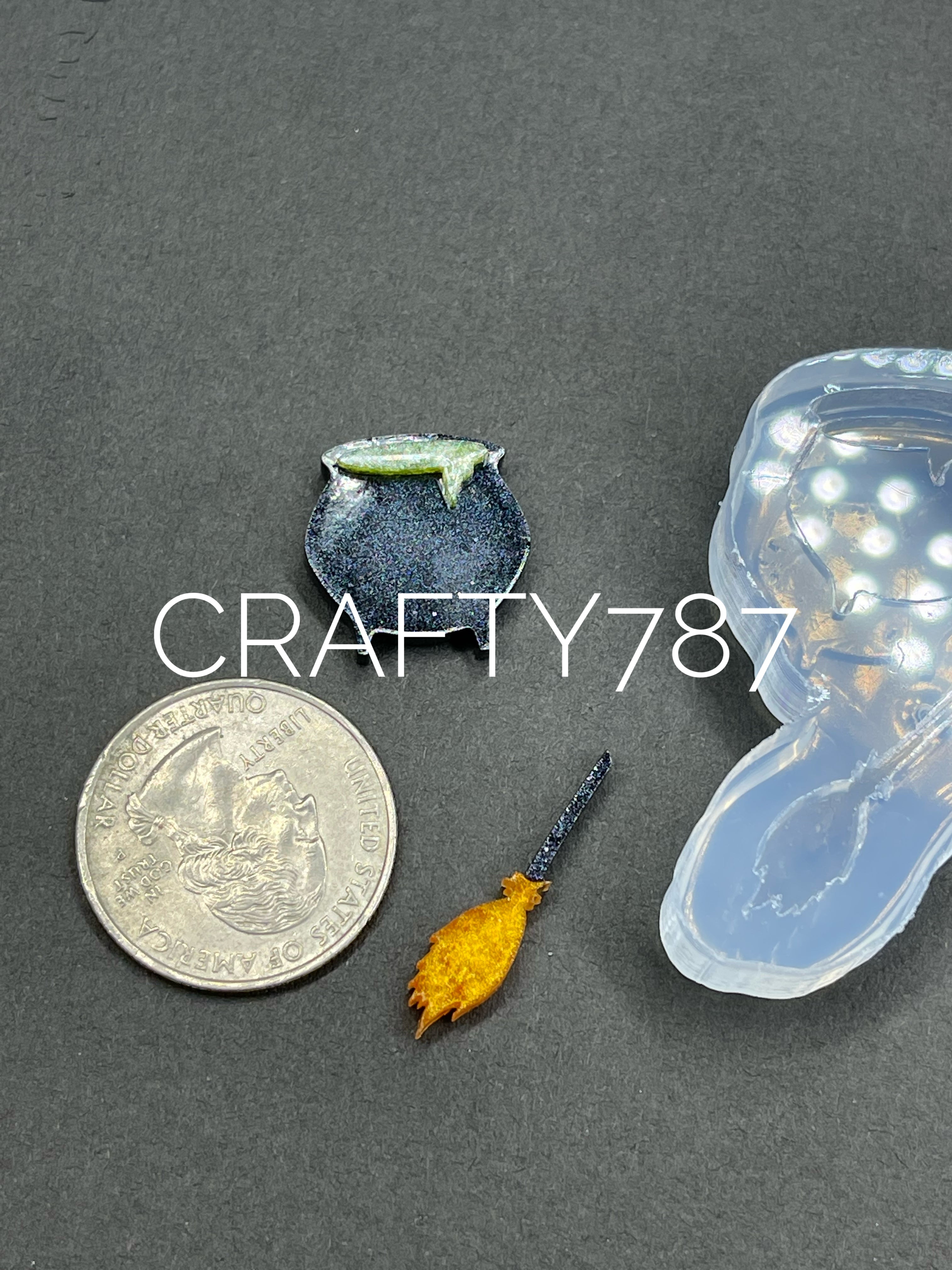 Witch Broom & Cauldron Studs Silicone Mold(A8)