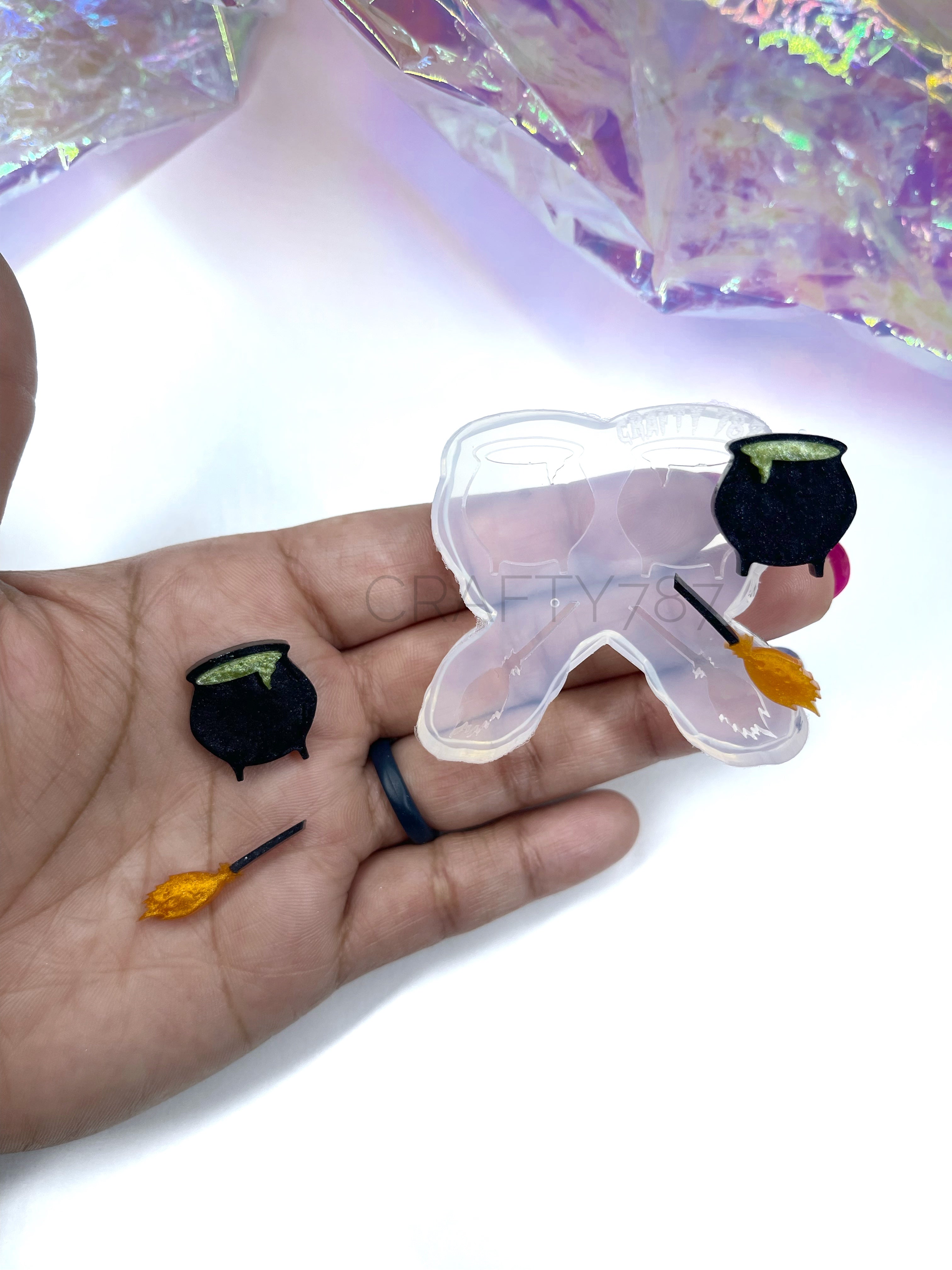 Witch Broom & Cauldron Studs Silicone Mold(A8)