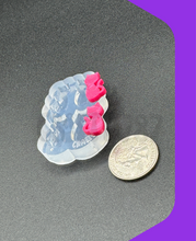 Load image into Gallery viewer, Cat Stud Earring Silicone Mold (A15)
