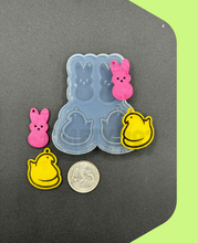 Load image into Gallery viewer, Peep Dangle Variety Silicone Mold (C15)
