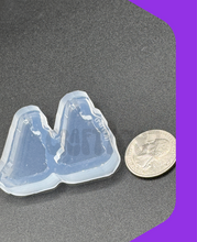 Load image into Gallery viewer, New Hampshire Dangle Earring/Keychain Silicone Mold
