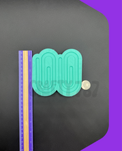 Load image into Gallery viewer, Jumbo Paper Clip Silicone Mold(D8)
