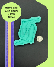 Load image into Gallery viewer, Florida Keychain Silicone Mold State Mold (D8)

