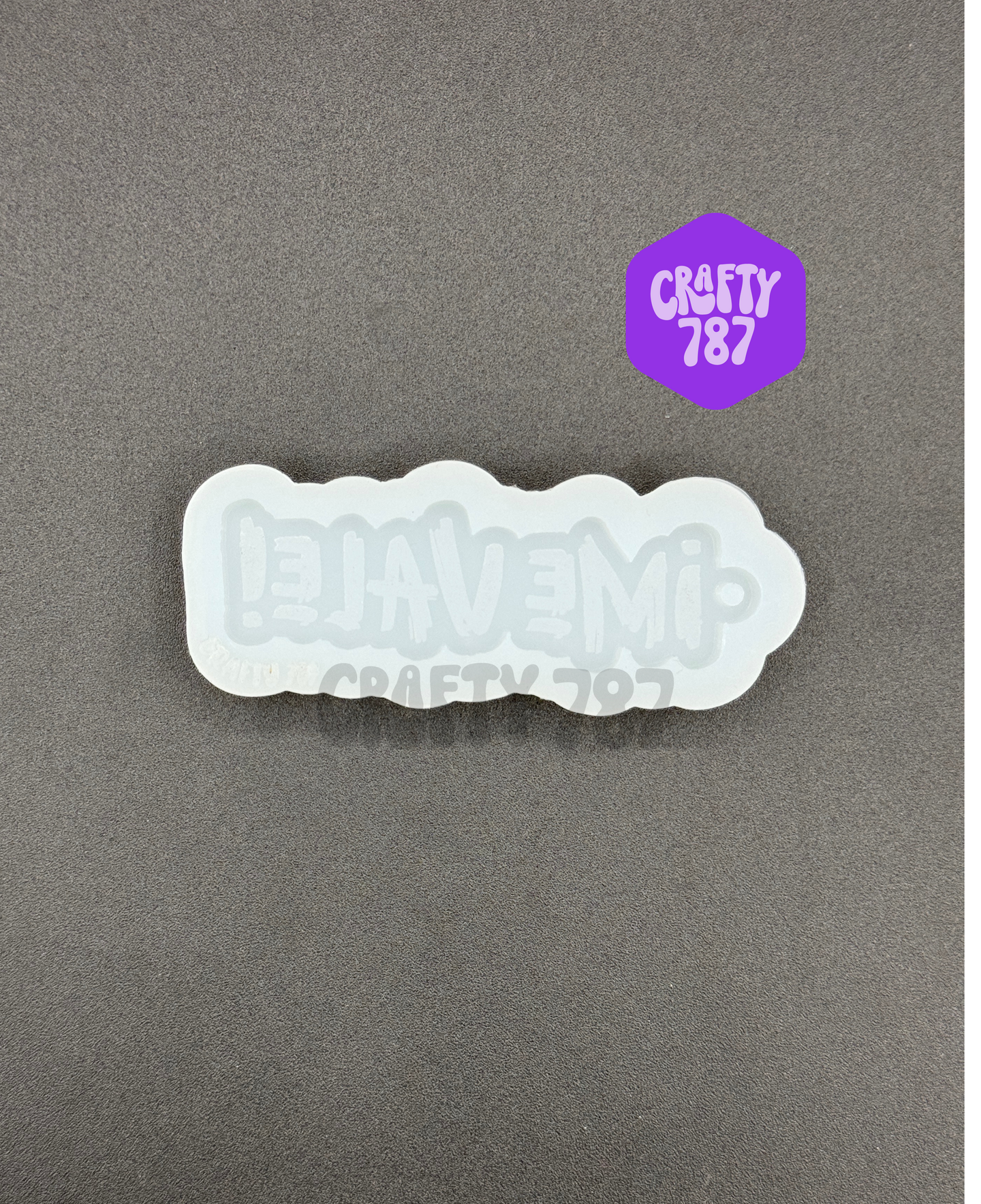 ¡Me Vale! Keychain Mold