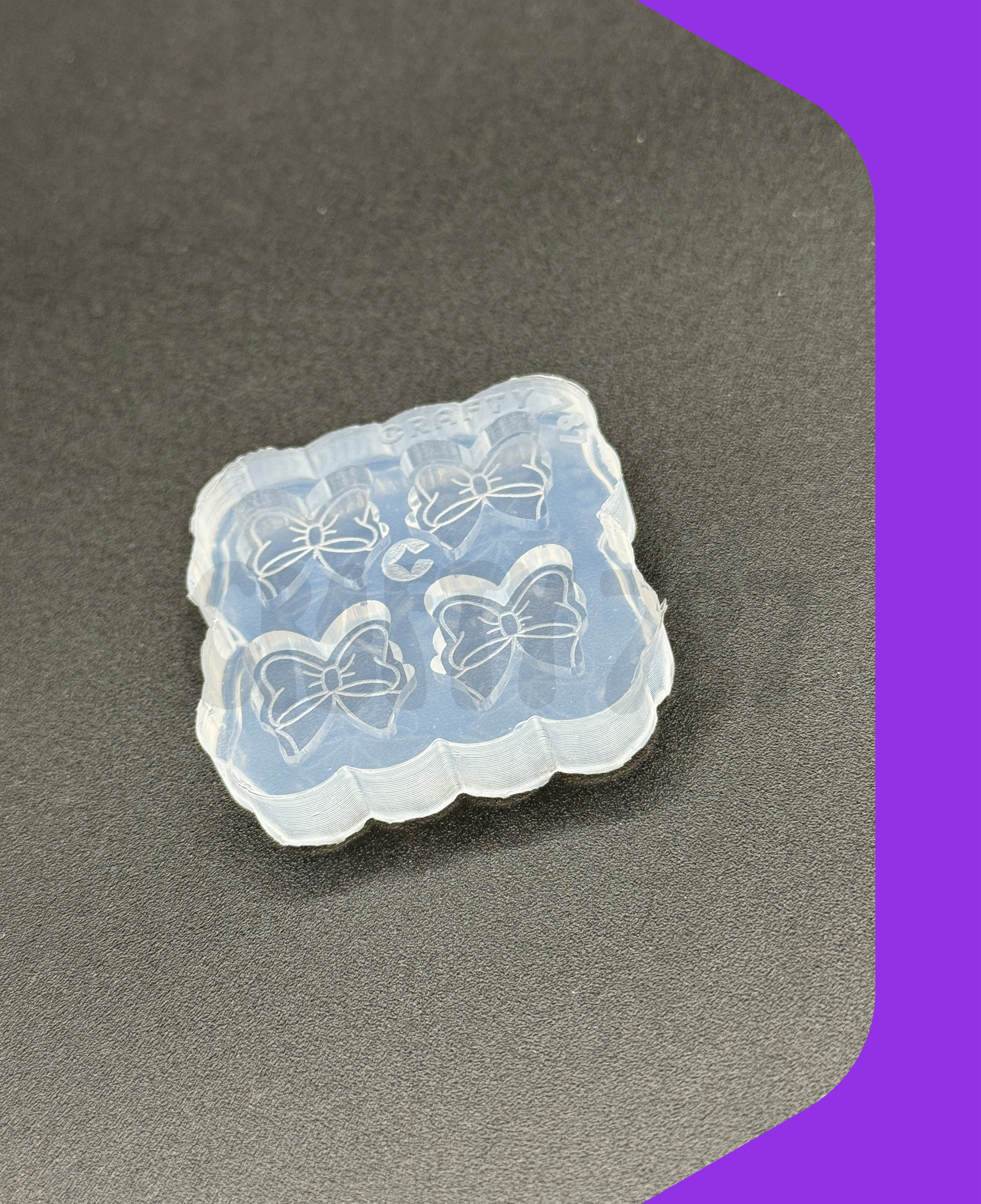 Ribbon Stud Earring Silicone Mold Style 1 (d15)