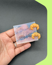Load image into Gallery viewer, Croissant Silicone Mold (B14)
