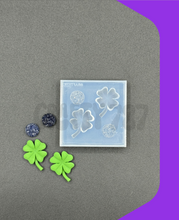 Load image into Gallery viewer, Clover with Druzy Silicone Mold (d15)
