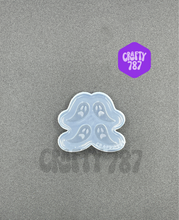 Load image into Gallery viewer, Ghost Studs Earring Silicone Mold, Resin Mold (d14)
