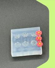 Load image into Gallery viewer, Flower 2D Margaritas 10mm Studs Earring Silicone Mold
