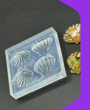 Load image into Gallery viewer, Shell 2D Silicone Mold, Resin Silicone Mold, Food Safe Mold (D15)

