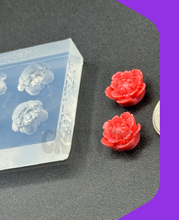 Load image into Gallery viewer, Flower 2D Silicone Mold
