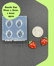 Load image into Gallery viewer, Strawberry 2D Silicone  Mold (A15)
