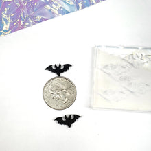 Load image into Gallery viewer, Spooky Bat Earring Mold(A11)
