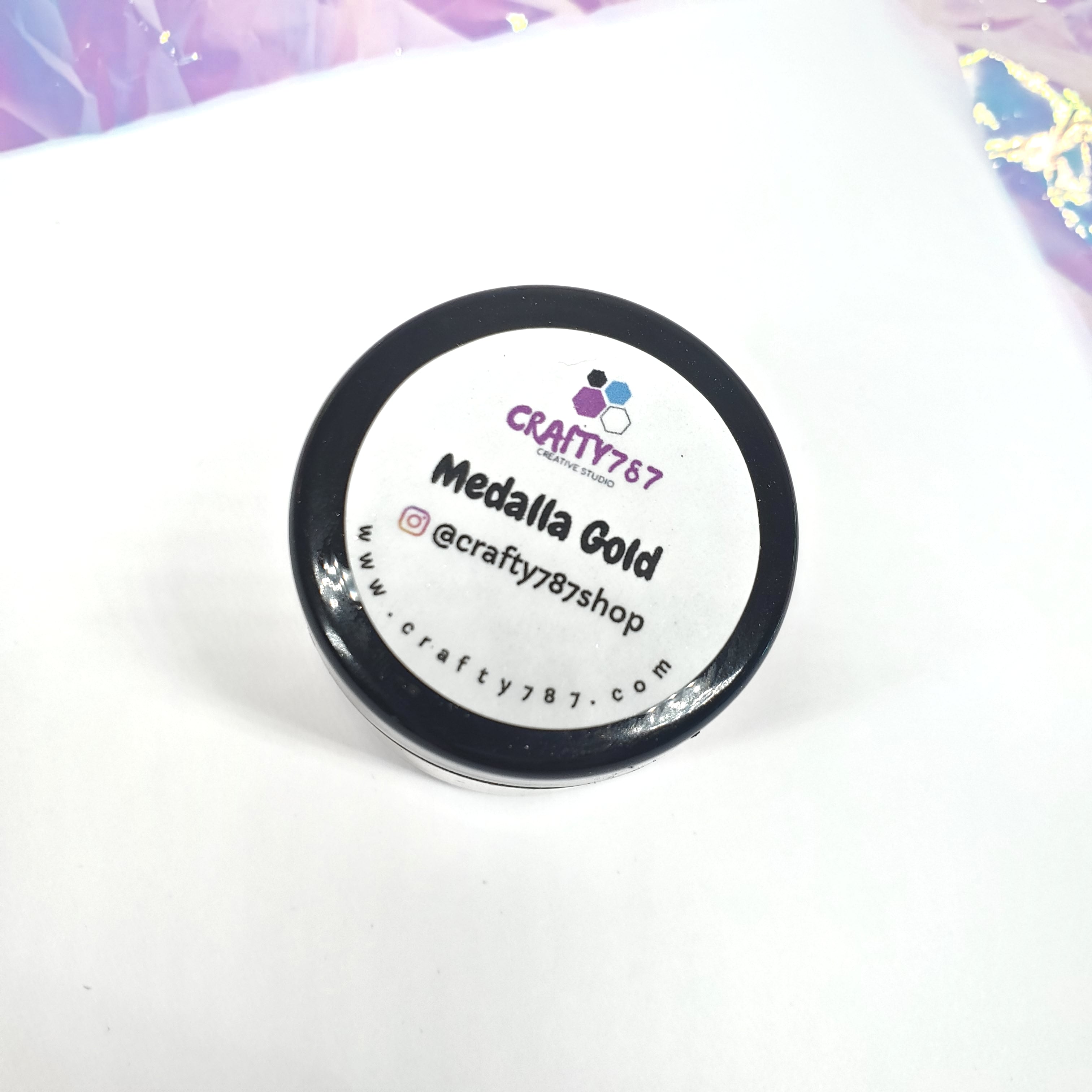 Medalla Gold Mica Powder (20-200microns) Shimmer