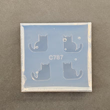 Load image into Gallery viewer, Cat Stud Earring Silicone Mold(B11)
