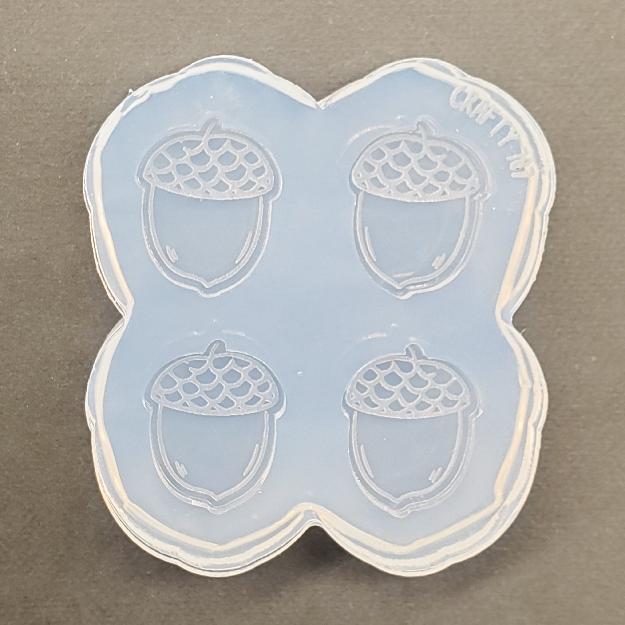 Cute Fall Acorns Stud Silicone Mold(A9)