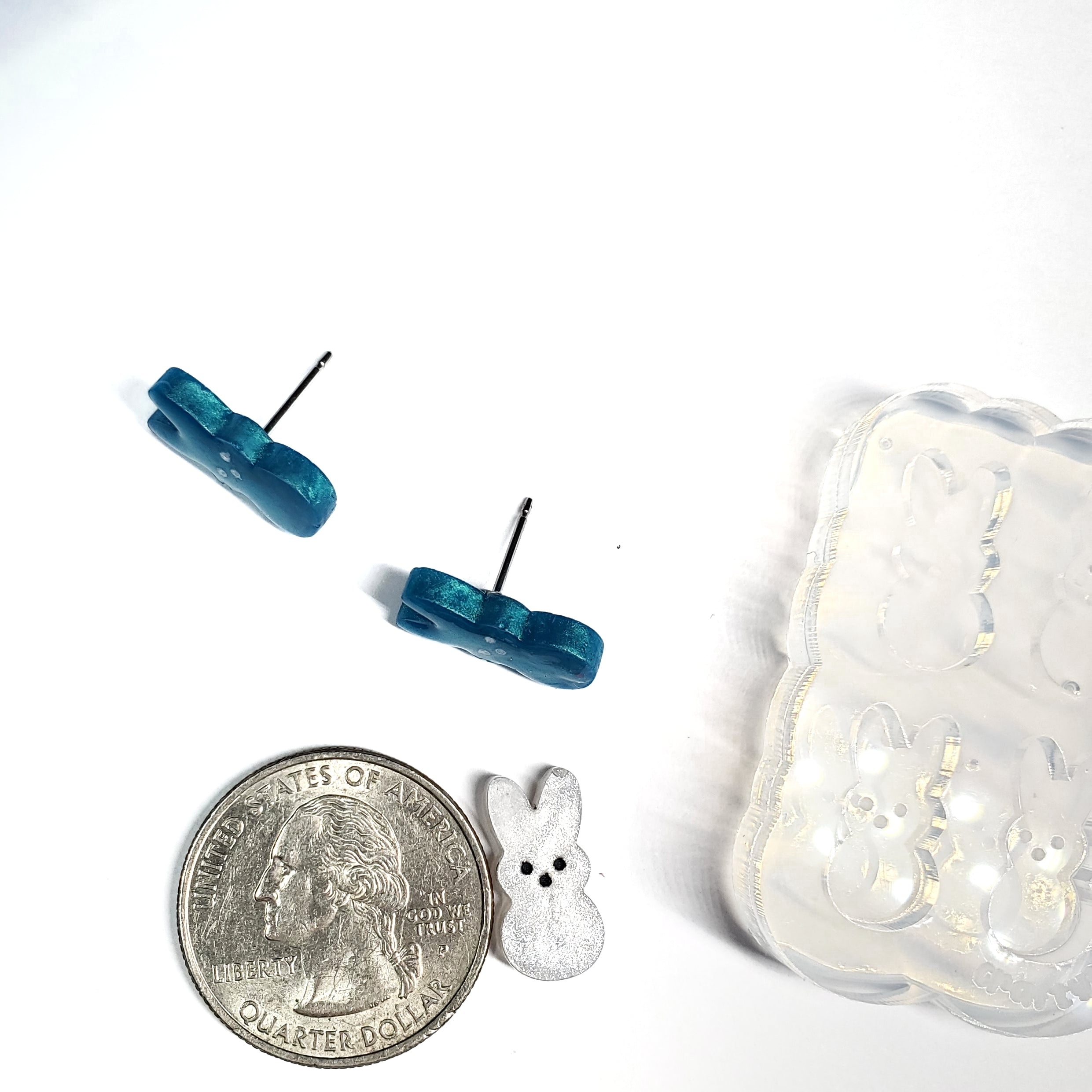 Peep Mini Studs Earring Mold (B7)