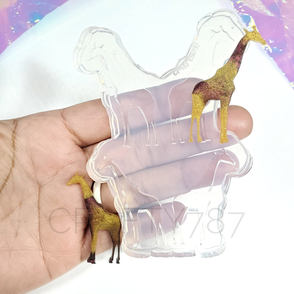 Giraffe / Jirafa Large Studs Earring Mold 2 Pairs (C11)