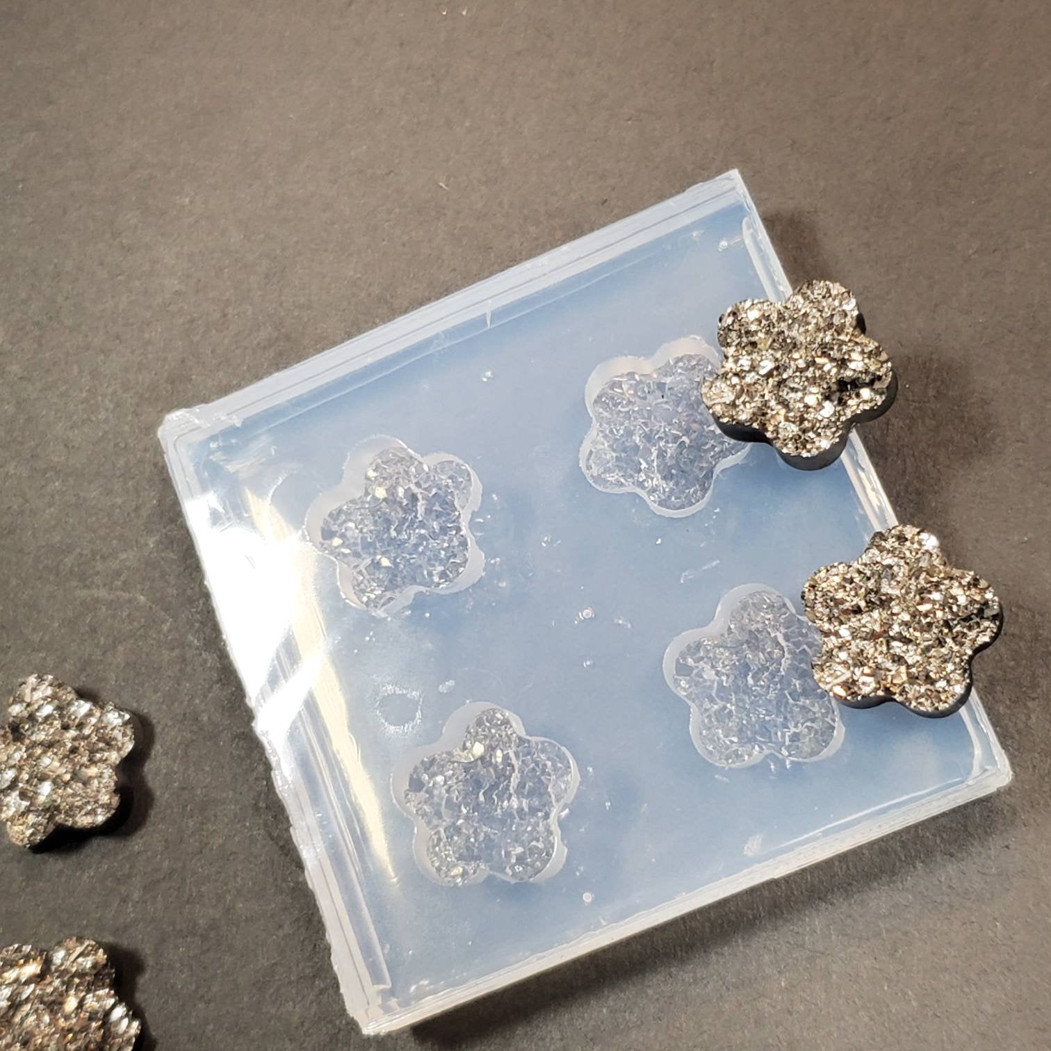 Flower Druzy 12mm Stud Earrings Silicone Mold(B4)