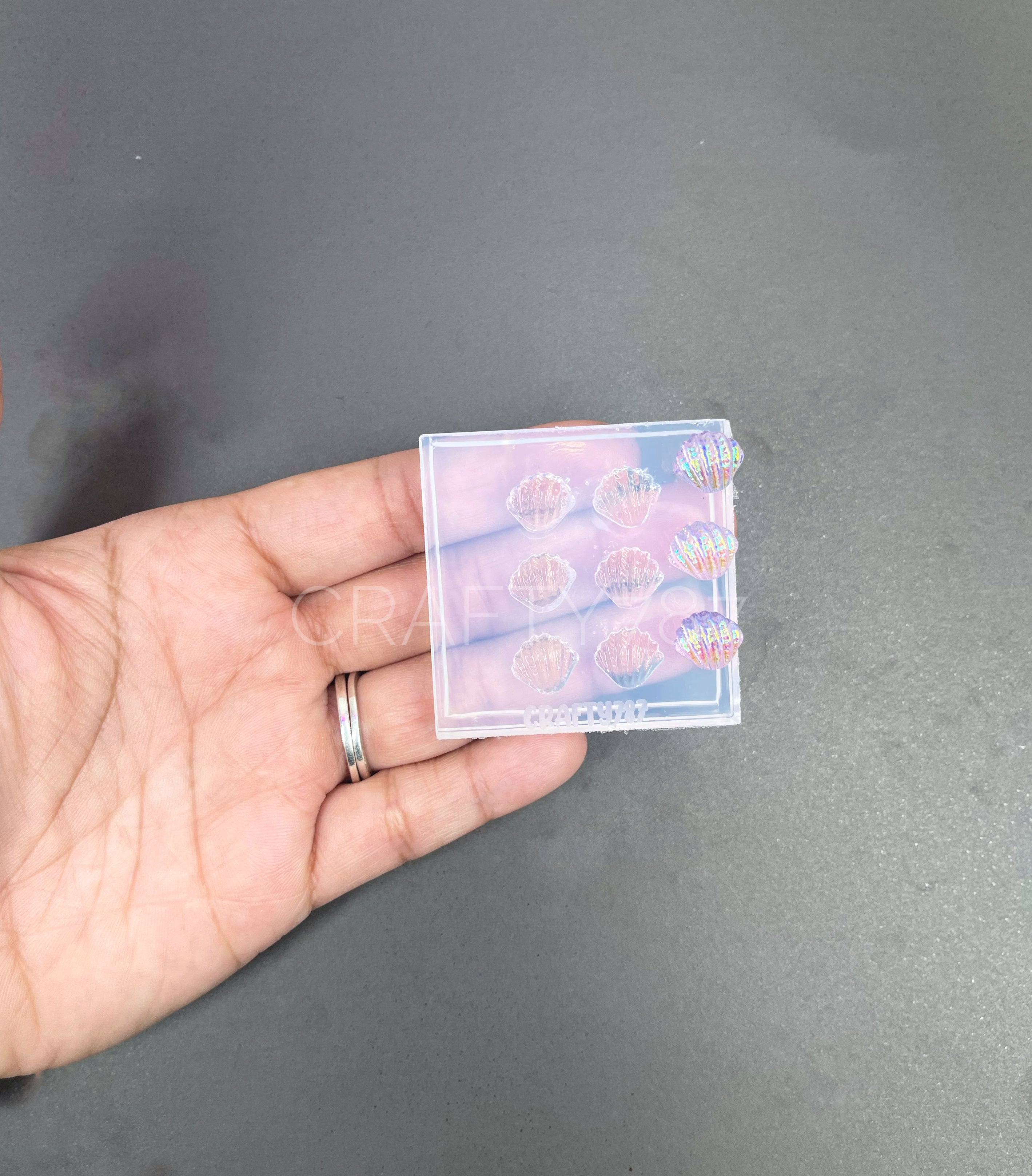 Sea Shell Mini Stud Earring Silicone Mold (With Texture) (A13)