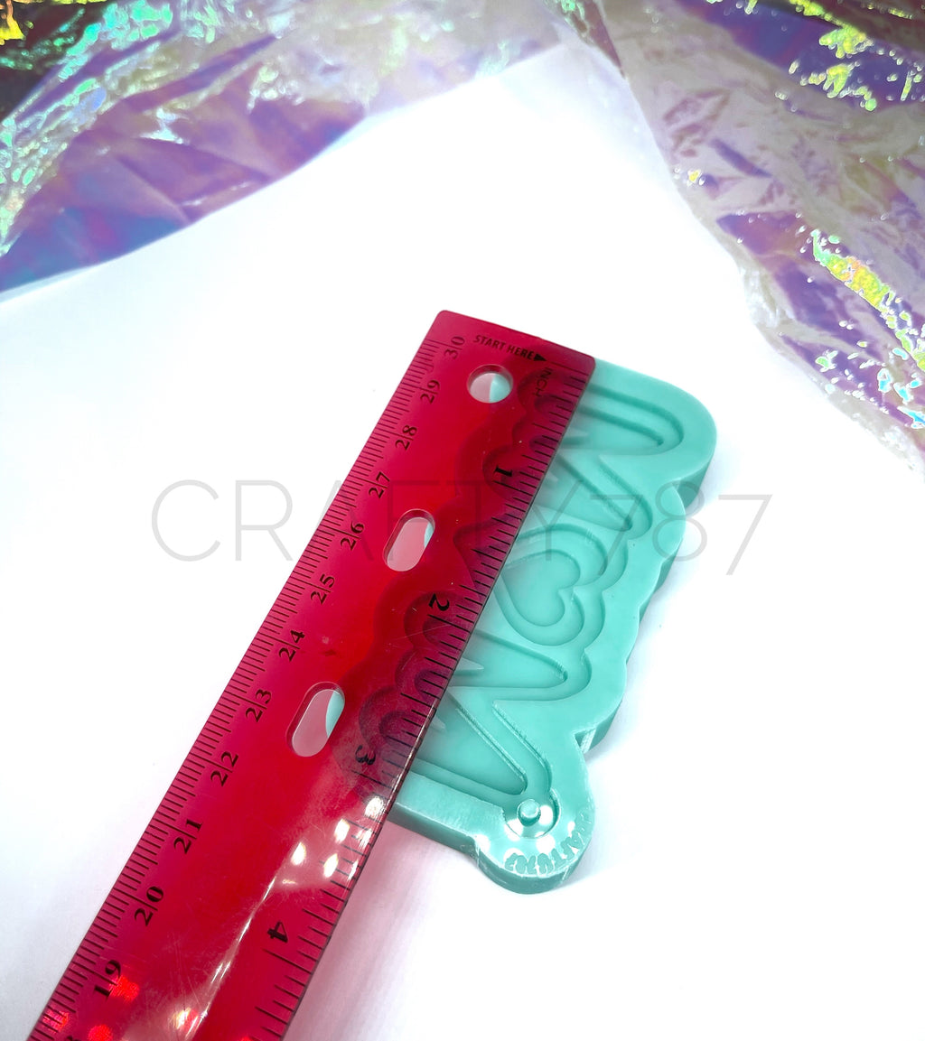 MOM Keychain with 2D Hearts (D10)
