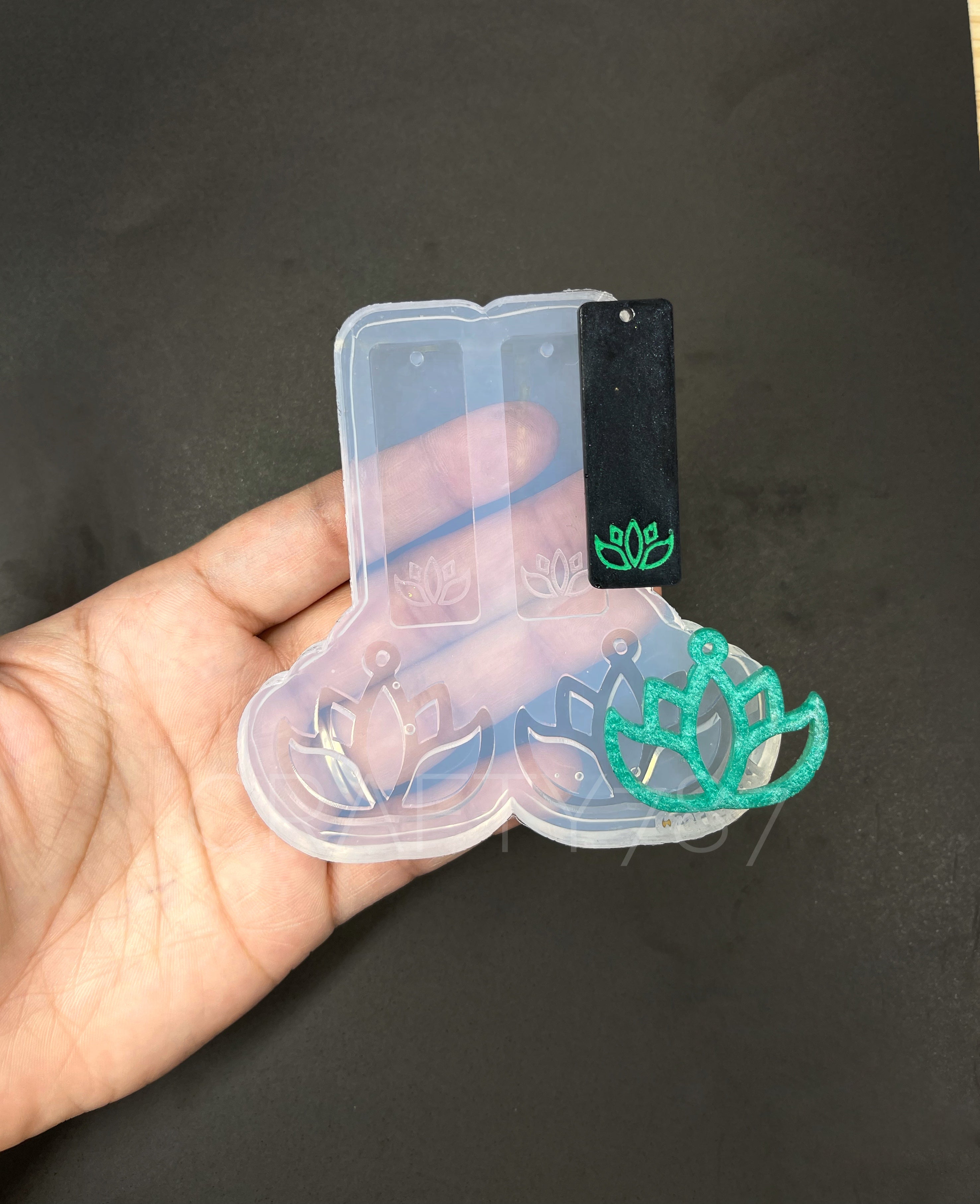 Lotus Dangle Earring Silicone Mold (C13)