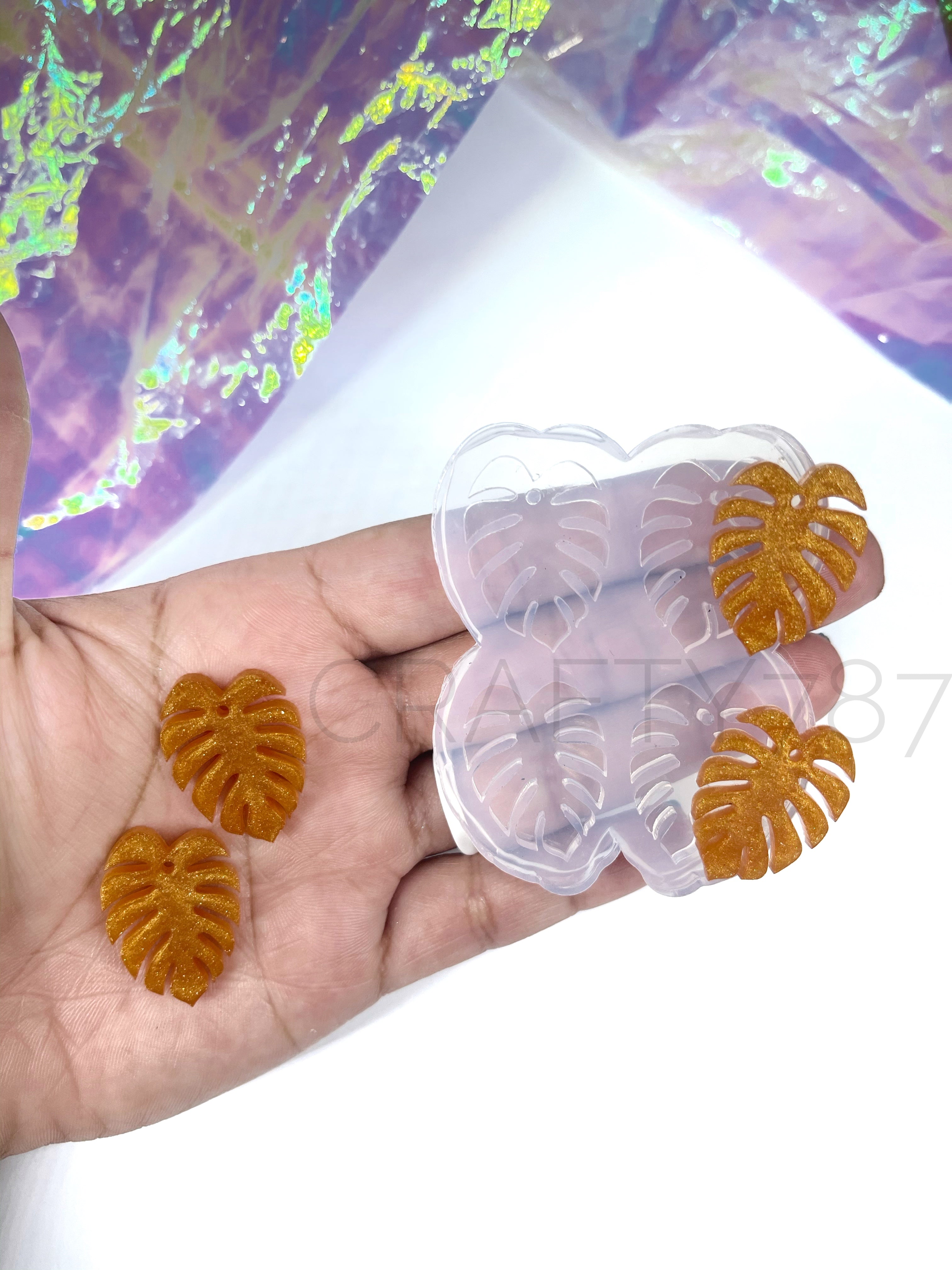 Monstera 1in. Mid Size Dangle Earring Silicone Mold (C9)