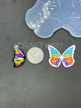 Load image into Gallery viewer, Butterfly Mid Dangle Earring Silicone Mold (D4)
