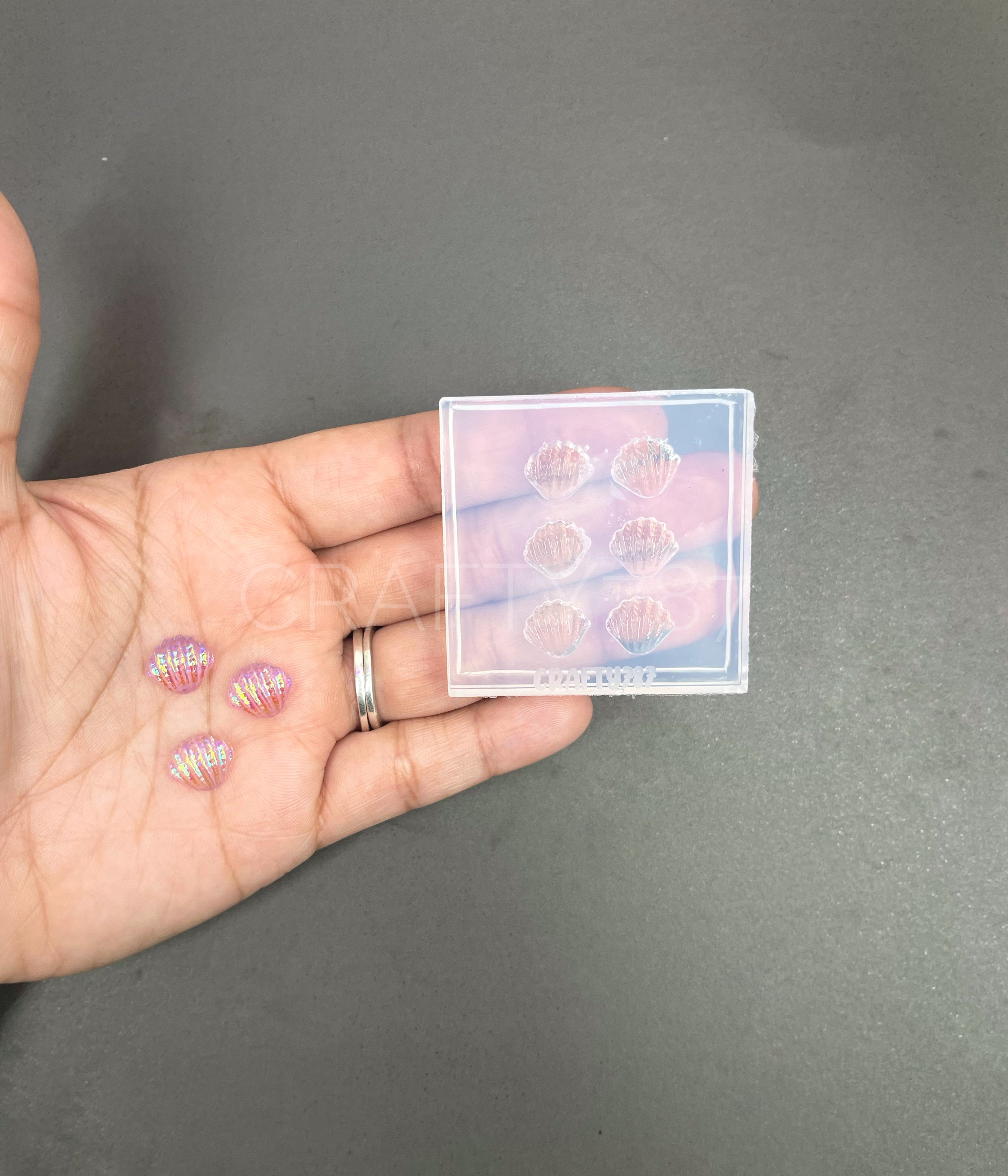 Sea Shell Mini Stud Earring Silicone Mold (With Texture) (A13)