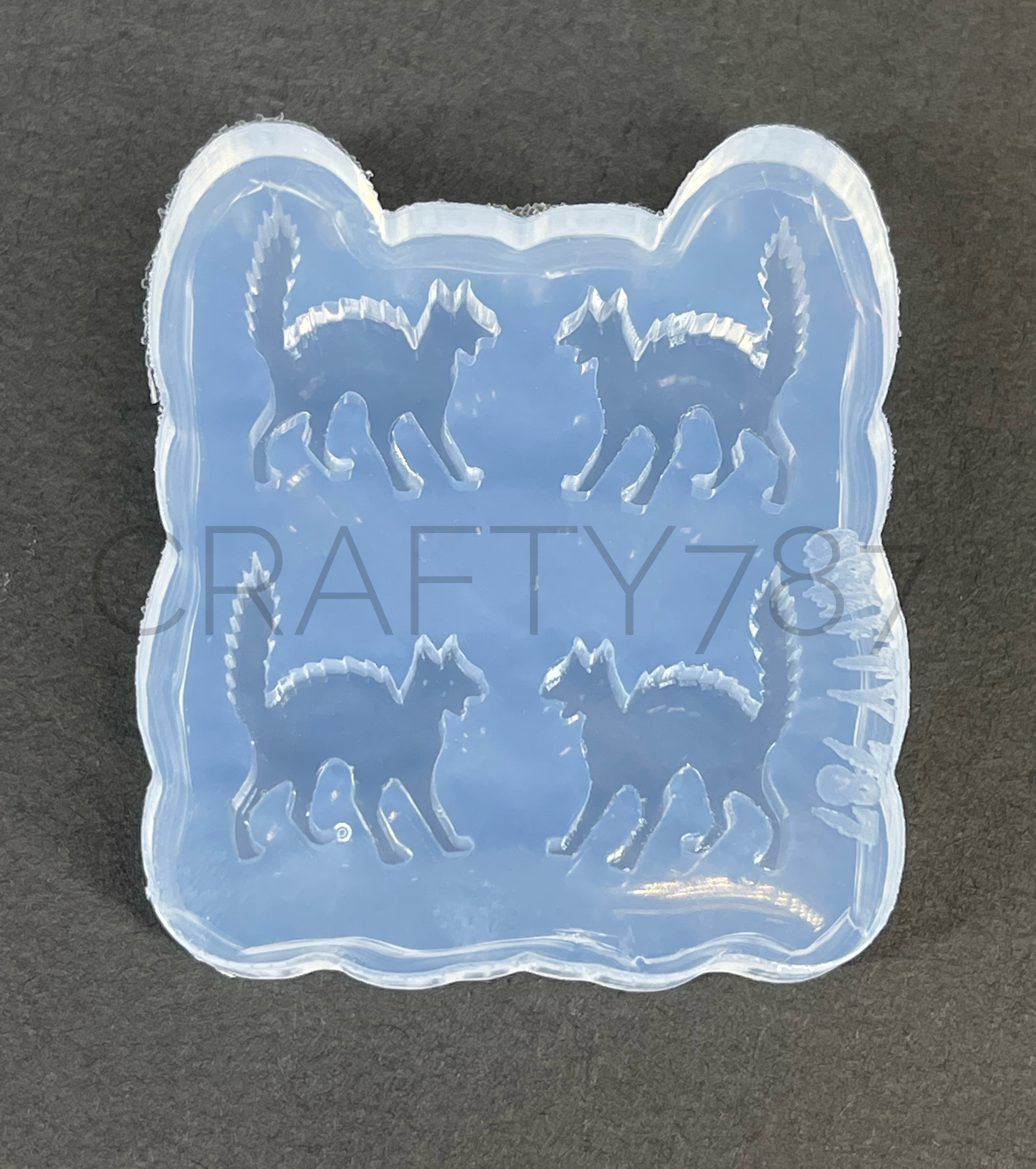 Scared Cat 2 Stud Earring Mid Size Silicone Mold (A8)