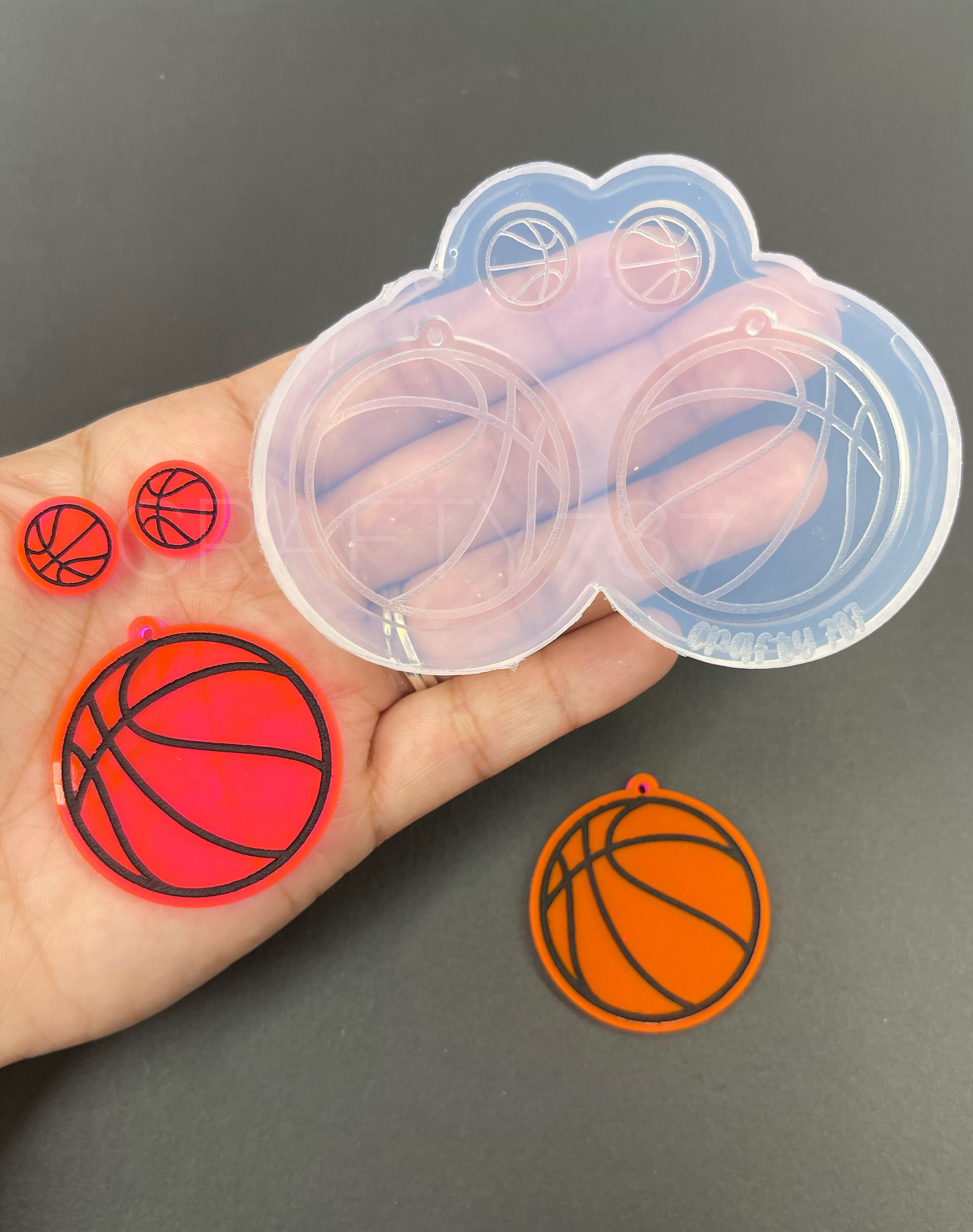 Basketball Dangle Earring Keychain Silicone Mold Baloncesto (D5)