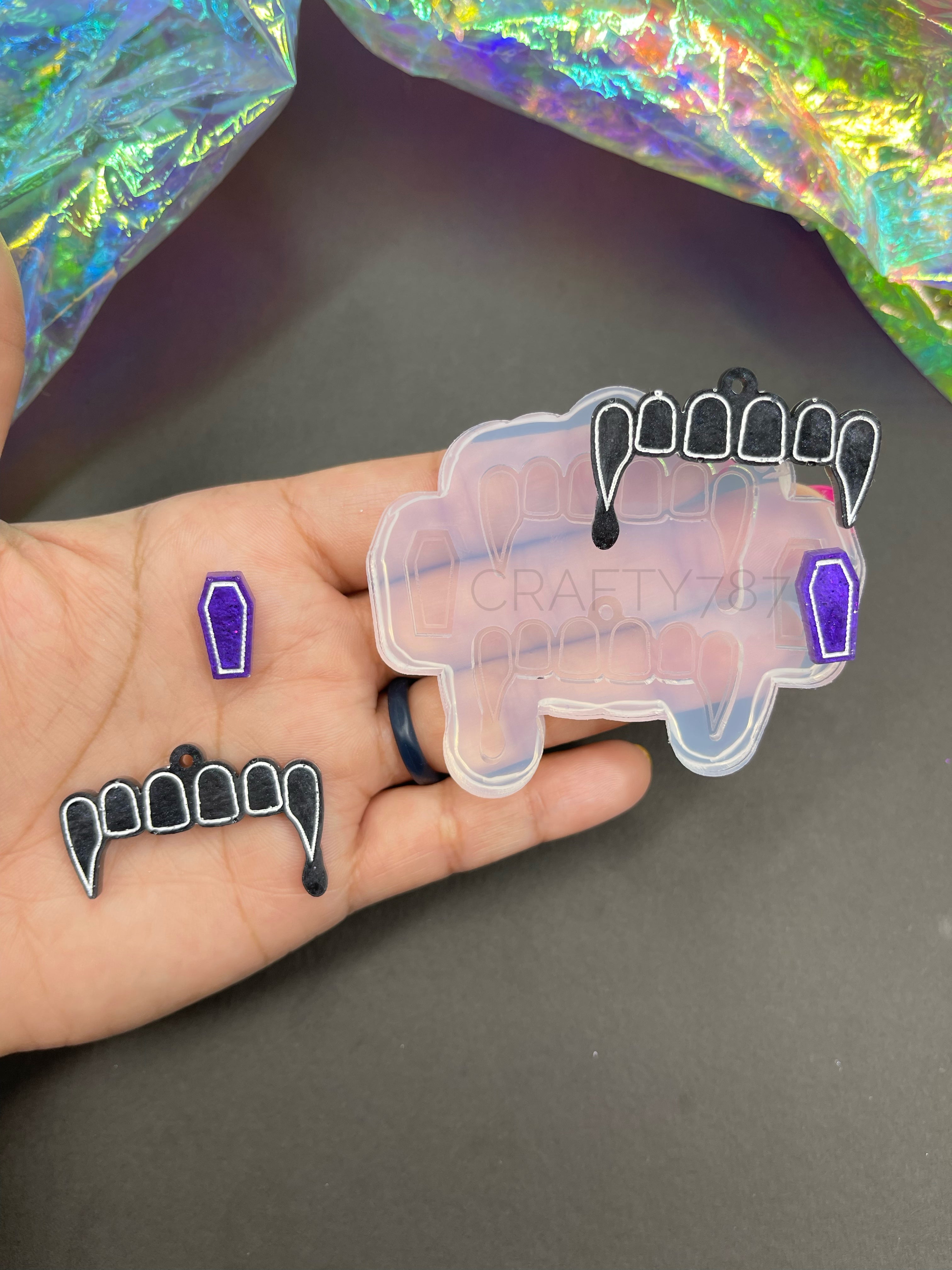 Vampire Teeth Dangle Earring Mold(C4)