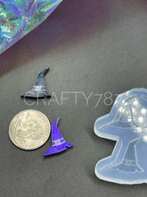 Load image into Gallery viewer, Witch Hat Stud Silicone Mold(A8)
